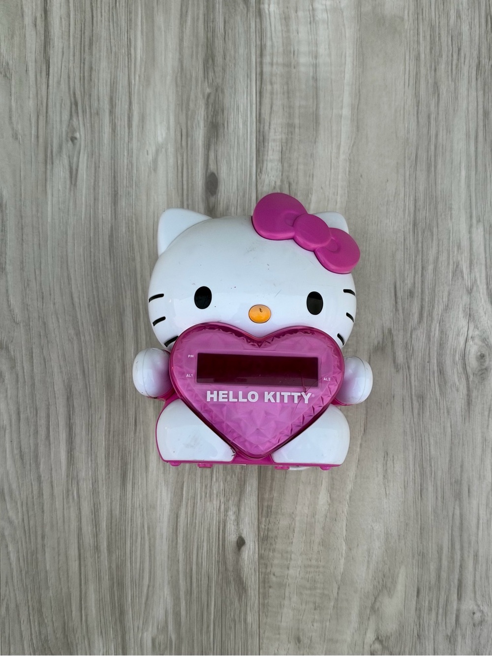 Hello Kitty AM/FM Projection Alarm Clock Radio 2012